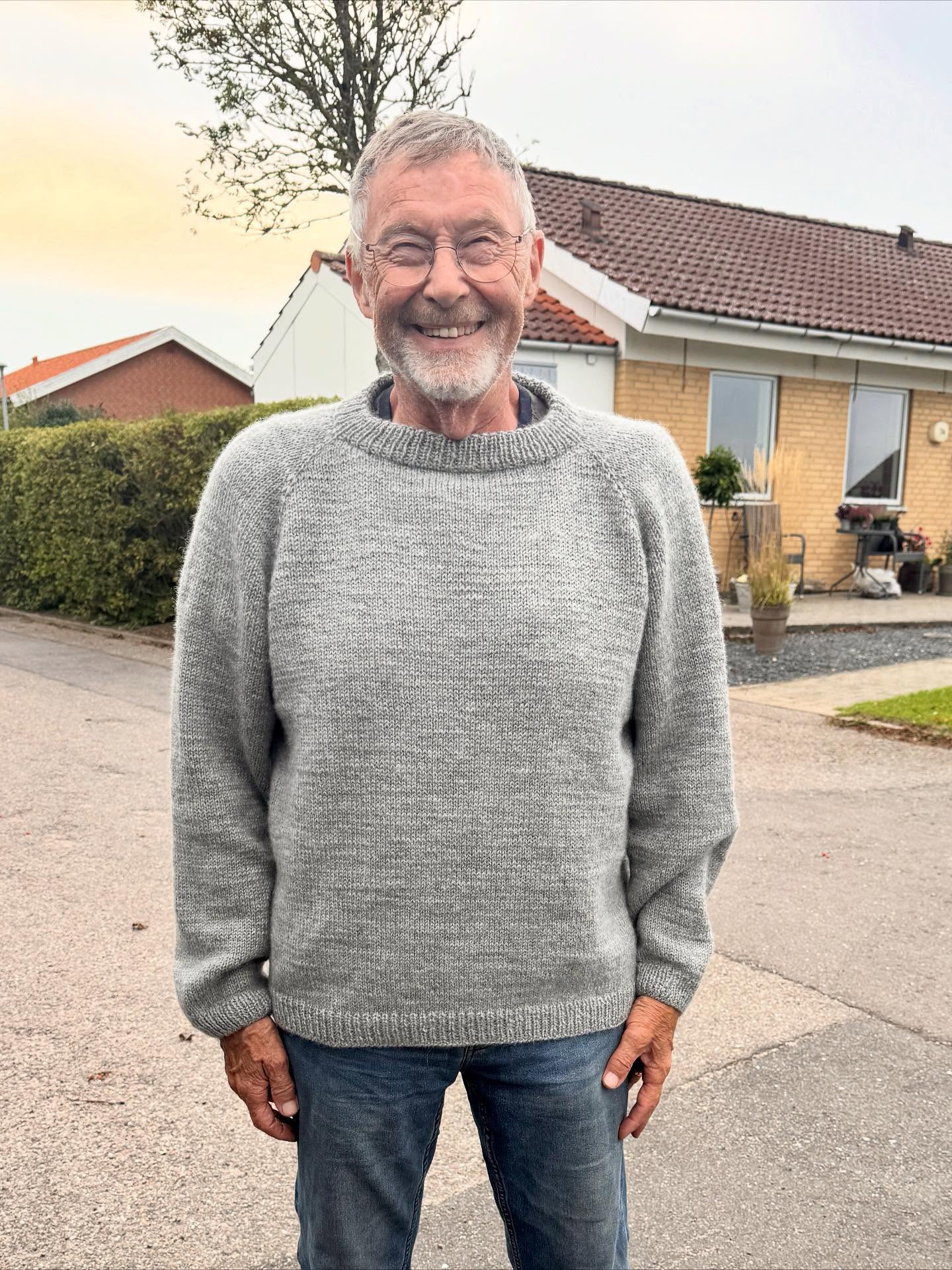 I dag fik jeg afleveret min fars fødselsdagsgave til ham❤️🇩🇰❤️ Han blev ret glad -…